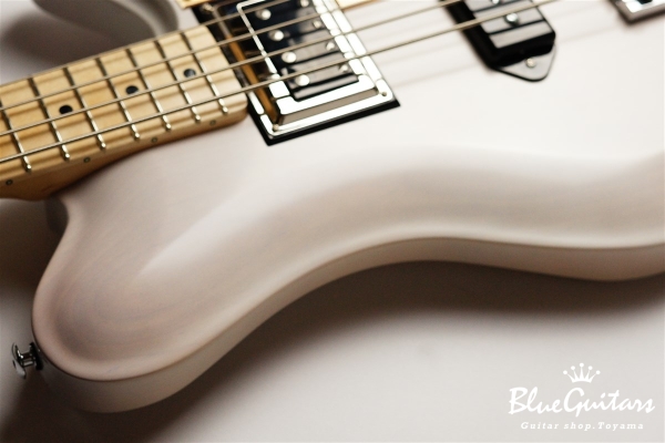 Supreme Collection Stormbreaker Bass - White Blonde #21100